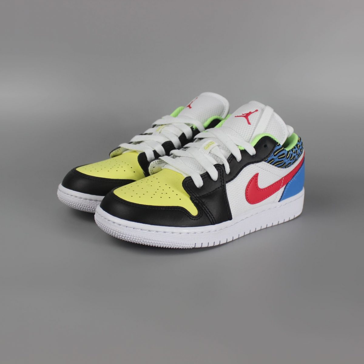 funky patterns jordan 1